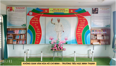 Góc trưng bày Bác Hồ - Khơi nguồn yêu thương, tiếp bước truyền thống